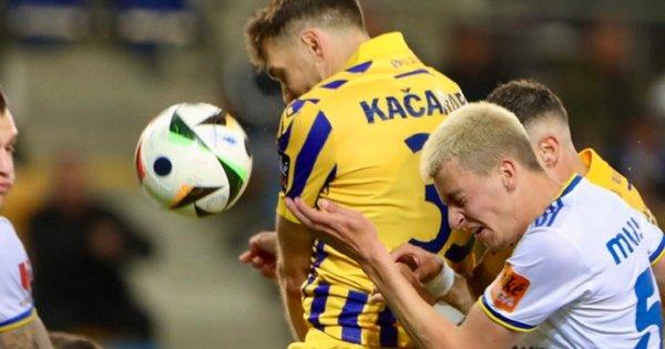 Український футболіст, граючи в Європі, відзначився своїм першим голом, що сприяв виходу його команди у фінал плей-оф єврокубків.