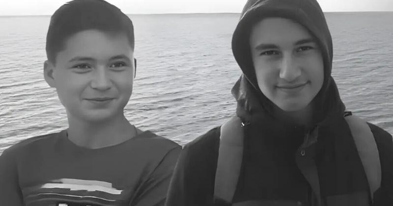 Зеленський нагородив орденом Свободи 16-річних Тіграна Оганнісяна та Микиту Ханганова, які загинули від рук окупантів у Бердянську.