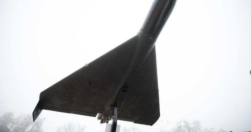 Від початку року Росія використала більше тисячі дронів для атак на Київ, внаслідок яких загинуло 166 людей, повідомляє КМВА. Фотозвіт.