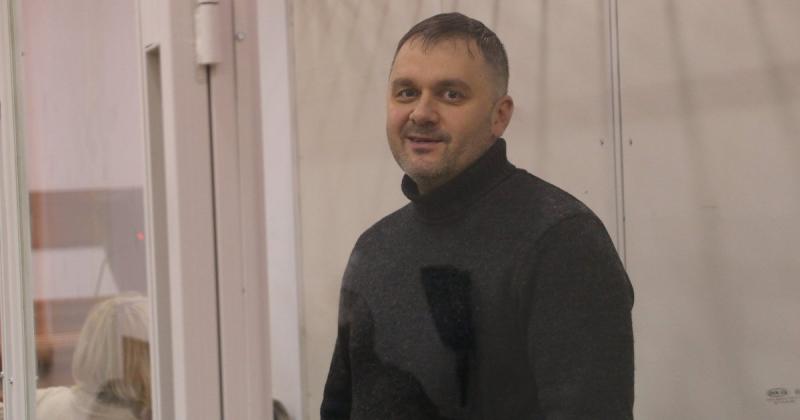 Детектива НАБУ Гусарова, який підозрюється у державній зраді, залишили в ув'язненні.