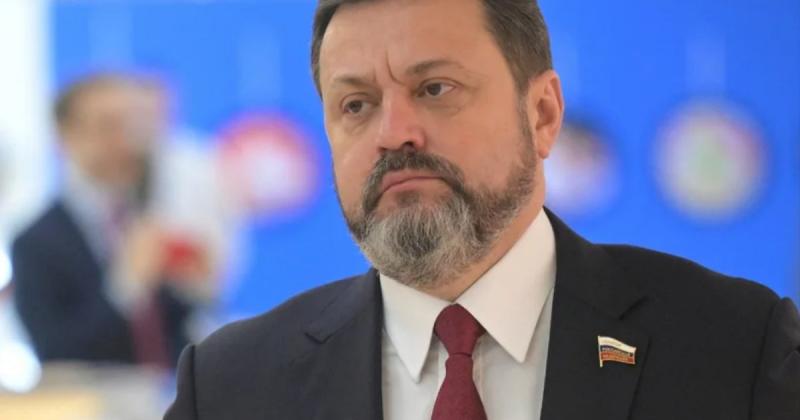 Запитання до Зеленського та Єрмака (Володимир Ар'єв)