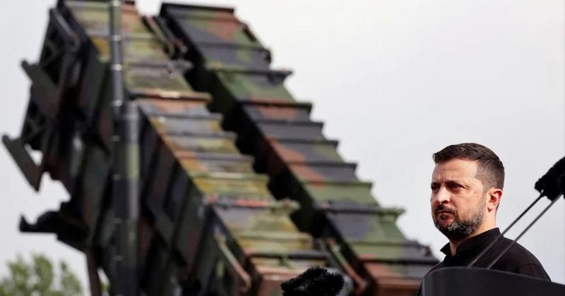 Президент Зеленський повідомив, що Україні бракує певних типів ракет для окремих систем протиповітряної оборони.