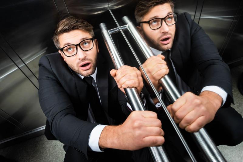 Смертельна небезпека чи звичайна зручність? Помилки, які тисячі мешканців Вінниці роблять у ліфтах щодня - 20 хвилин.