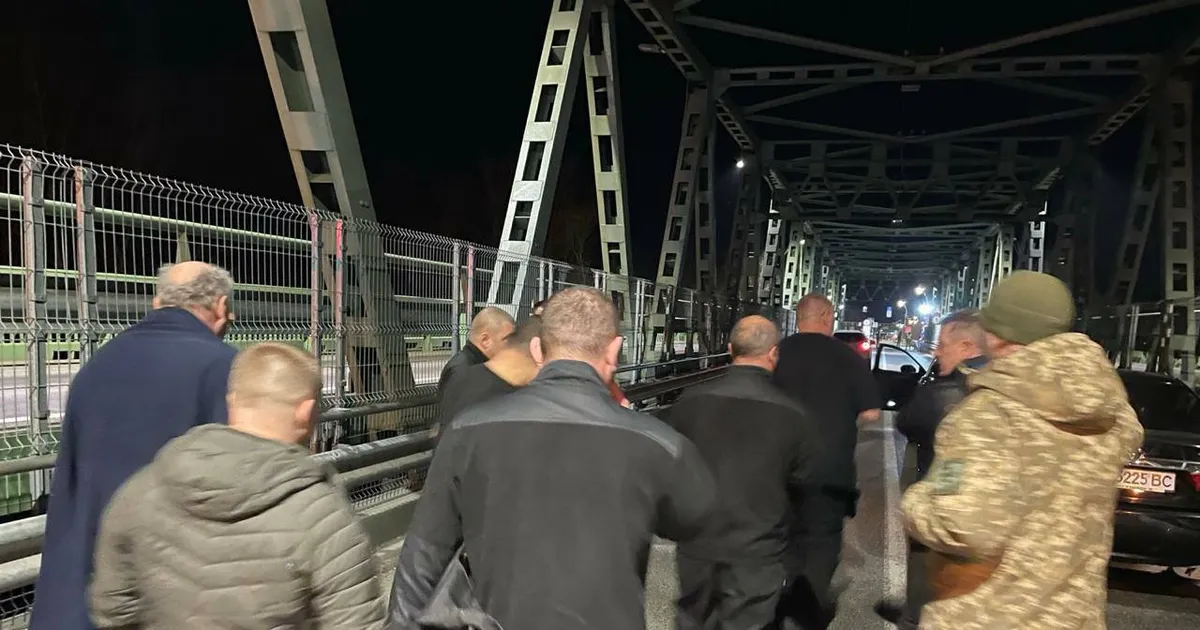 Автомати та гранатомети: в українському Міністерстві закордонних справ пояснили, як проходила операція із затримання інкасаторів 