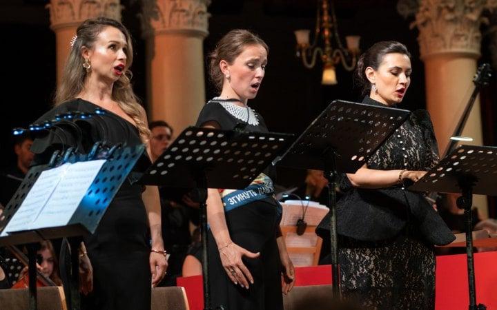 Креонт та вокальна академія: як ініціатива Open Opera Ukraine відображає українську культуру.
