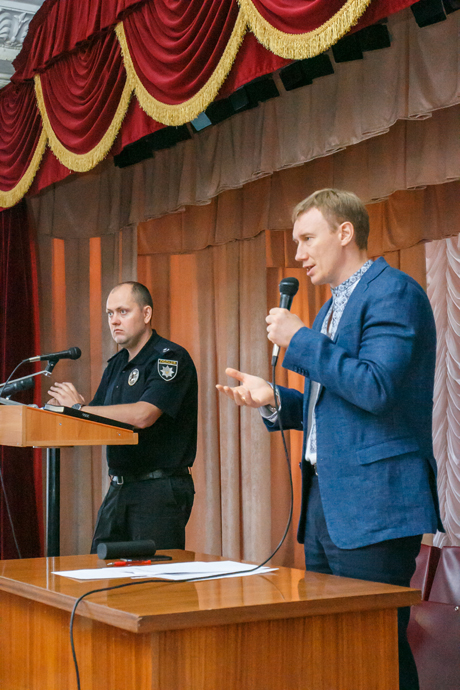 Попри нестачу кадрів поліцейські намагаються сумлінно виконувати свої обов’язки