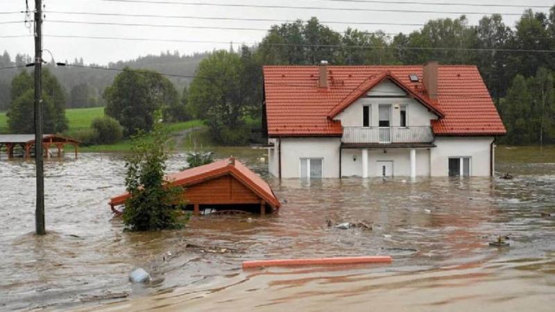 Чехія звернулася до Європейського Союзу з проханням про фінансування для усунення наслідків повеневих катастроф.