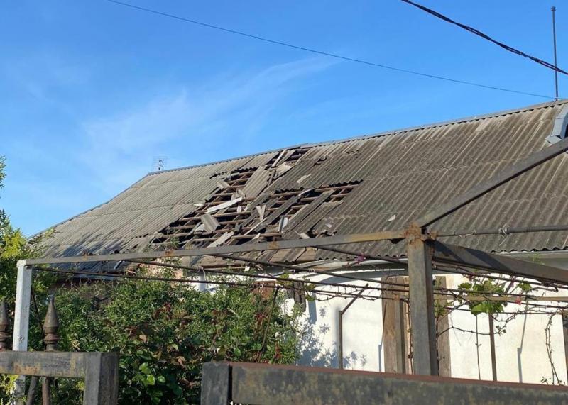 Нікополь та Марганець були під обстрілом, є постраждалі.