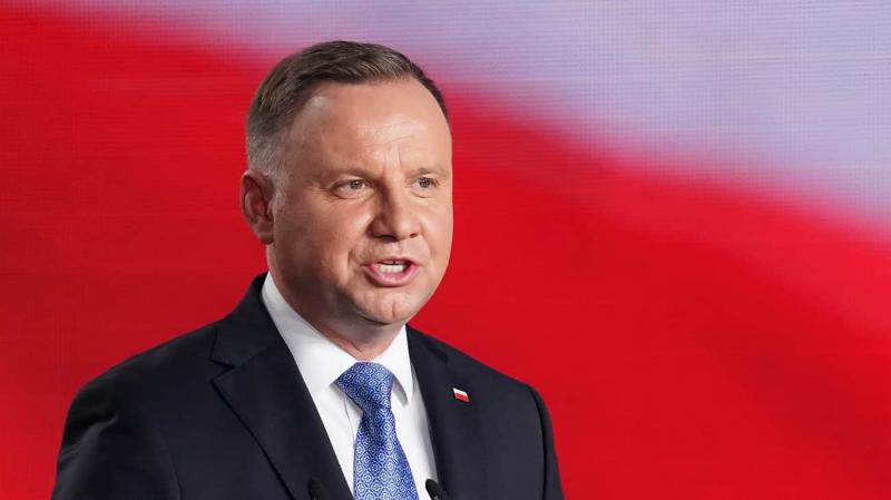 Президент Польщі звернувся до Трампа з проханням примусити Путіна до укладення миру.