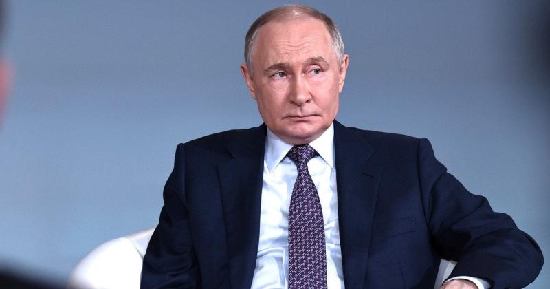 Чому Путін влаштував парад Перемоги в Москві – роз’яснення фахівця.