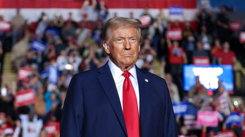 У день святкування народження Трампа через Вашингтон проїдуть 25 танків Abrams, повідомляють джерела.