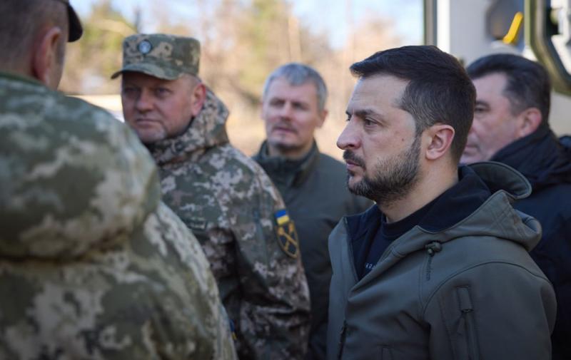 Соціологічне дослідження виявило, що в Україні найбільшу довіру серед населення здобули Володимир Зеленський та Валерій Залужний.