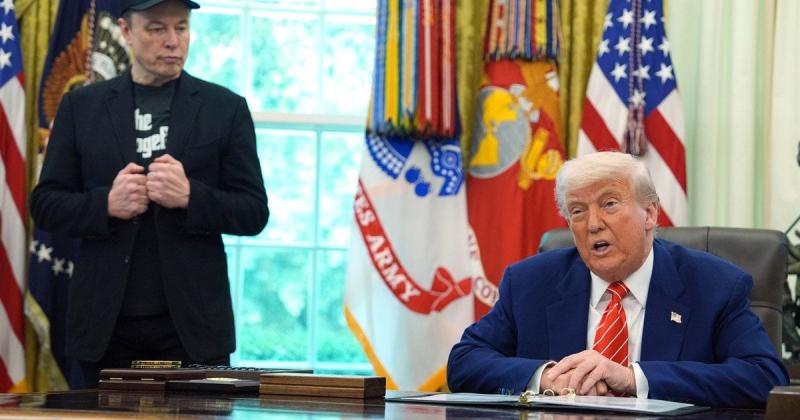 Трамп висловив свою думку щодо планів Маска щодо заснування нової політичної сили в США.