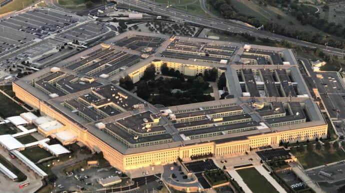 Пентагон повідомив про намір США надати Україні нову партію озброєння для захисту.