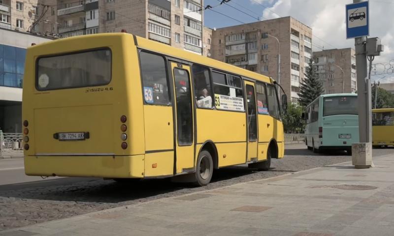 Зростання цін на проїзд у Рівному: місцевим жителям надіслали важливу інформацію.