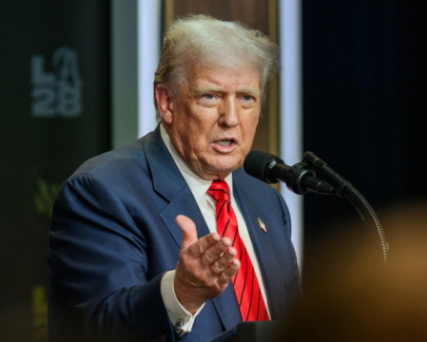 Трамп висловив думку, що Зеленський має можливість швидко завершити конфлікт в Україні: що для цього необхідно.