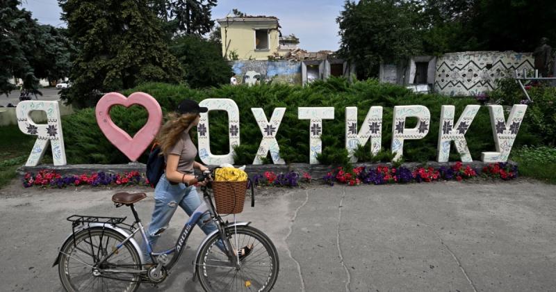 Правоохоронці повідомляють, що в Сумській області в результаті обстрілу з боку Росії постраждали 12 осіб, серед яких є діти.