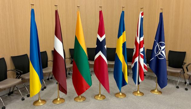 П'ять держав-членів НАТО мають намір збудувати п'ять реабілітаційних центрів для військовослужбовців в Україні.