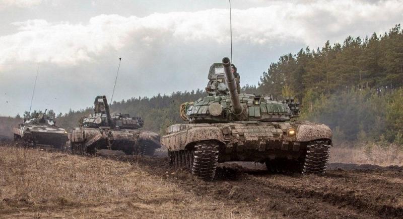 За даними аналітиків OSINT, Росія використала більше ніж 50% своїх запасів бронетехніки та артилерійських систем.