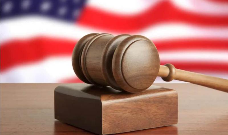 Суддя в Сполучених Штатах відхилила ініціативу Трампа, яка мала на меті звільнення тисячі працівників державних установ.