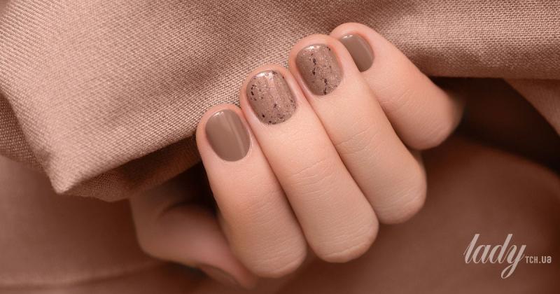 Манікюр з кавовим ароматом: 9 унікальних ідей для відтінків лате