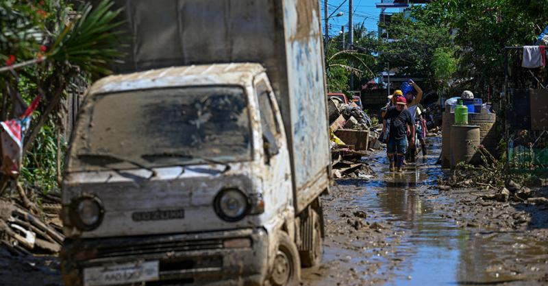 На Філіппінах пронісся тайфун Калмаегі, внаслідок якого є жертви та постраждалі | Еспресо