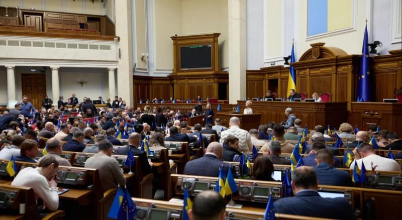 Депутати не замовчують страшну реальність: що коїться в Офісі президента.