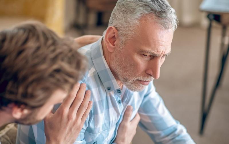 Це можуть не усвідомлювати навіть медики: які фактори підвищують ймовірність інфаркту та інсульту у людей похилого віку.