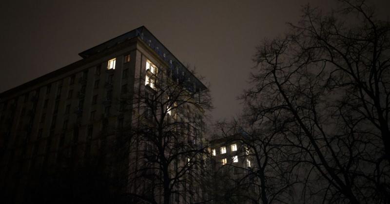 В Києві половина споживачів не має доступу до електроенергії, повідомляє Укренерго.