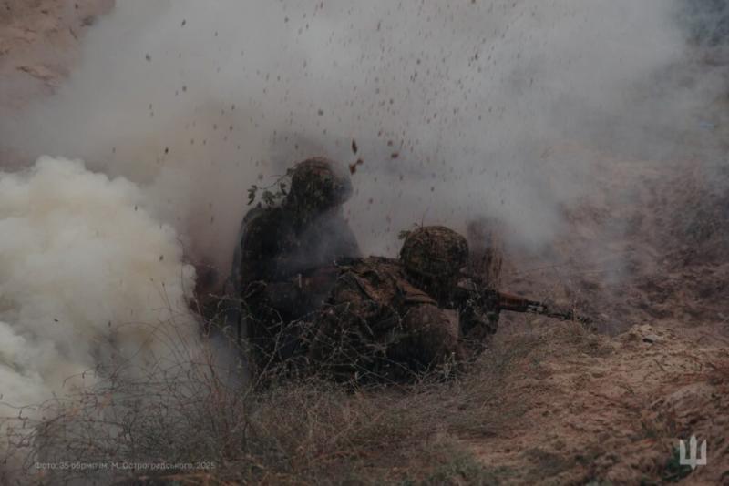 З початку доби на фронті відбулося 108 бойових конфліктів, найбільш напружена ситуація спостерігається у Покровському напрямку.