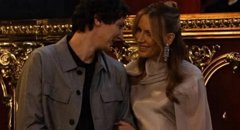 Наречений Лесі Нікітюк несподівано звернувся до своїх підписників у важливий день для їхнього сина.