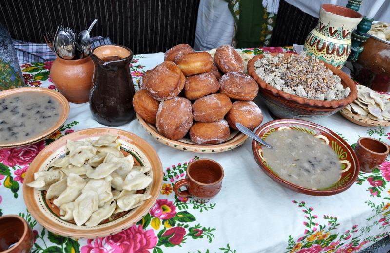 Страви на Святвечір: чому вважається, що їх повинно бути дванадцять, і які погляди Церкви з цього приводу - Люди та виклики | Експрес онлайн