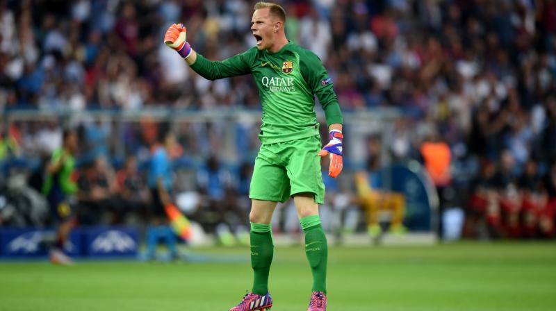 Два клуби виявили інтерес до підписання капітана Барселони.