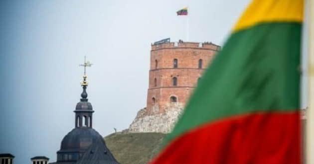 Литва продовжує обмеження на транспортування товарів, які можуть бути застосовані у військових діях проти України.