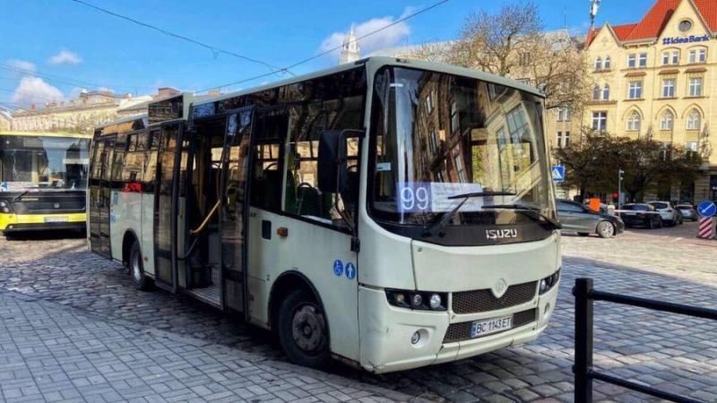 На Водохреща у Львові буде запущено автобусний маршрут до Шевченківського гаю.