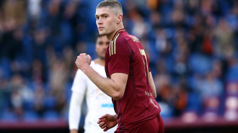 Клуб Ла Ліги знову проявив зацікавленість до Довбика: Рома має намір віддати українського гравця в оренду.