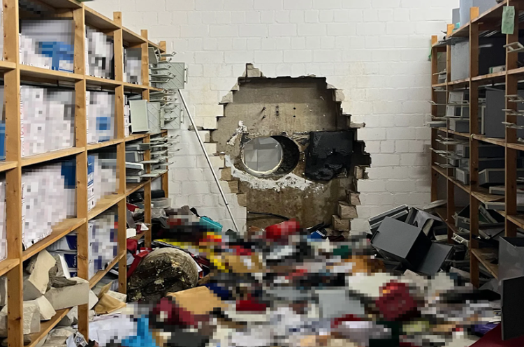 В Німеччині було вчинено зухвалу крадіжку, в результаті якої з банківської установи зникло 30 мільйонів євро у вигляді готівки та золотих злитків.