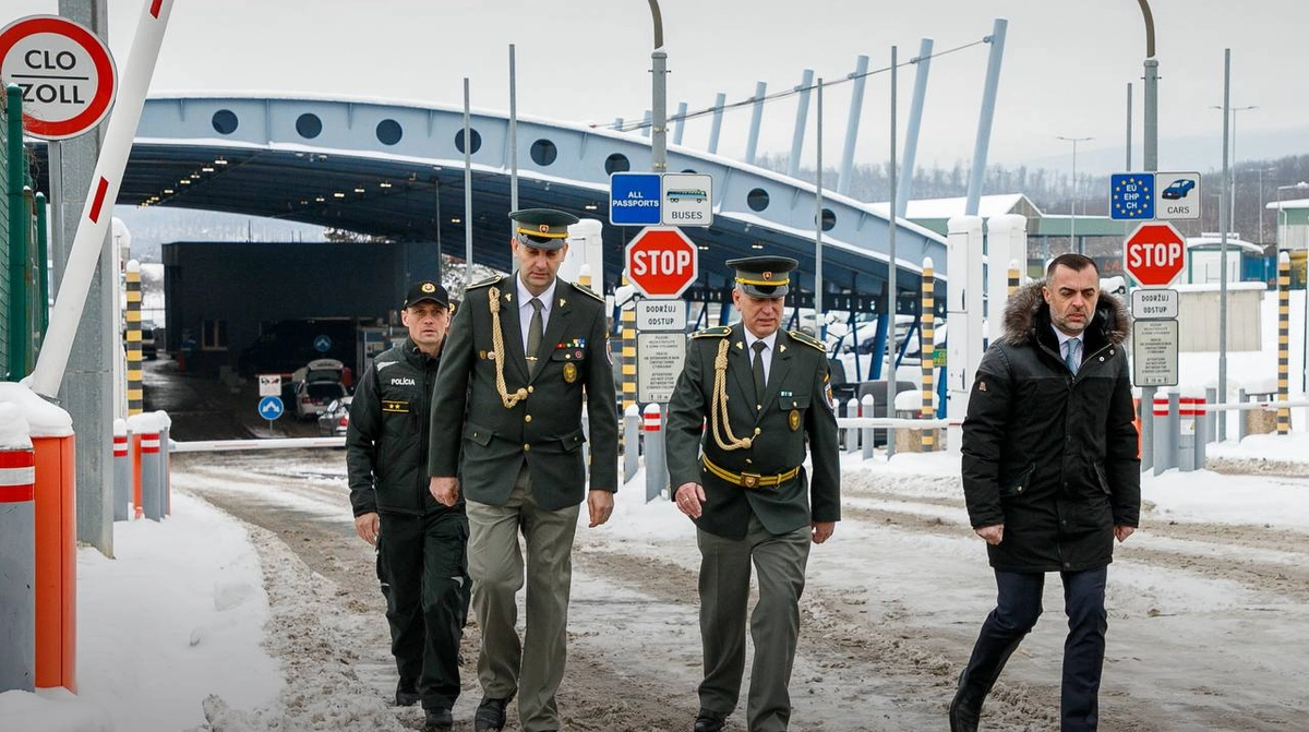 На пункті пропуску 