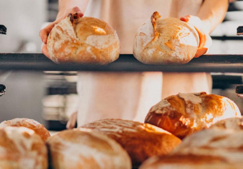 Гарантувати населення хлібом у будь-яких ситуаціях. Як функціонують хлібозаводи під час відключень електропостачання.