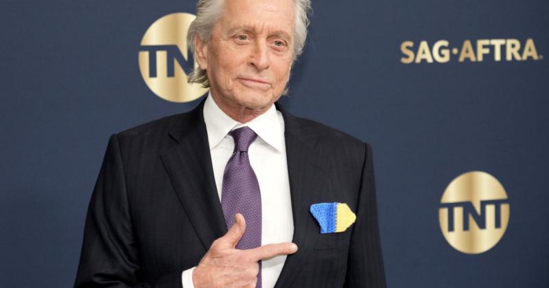 Майкл Дуглас займається написанням своїх мемуарів - Афіша bigmir)net.