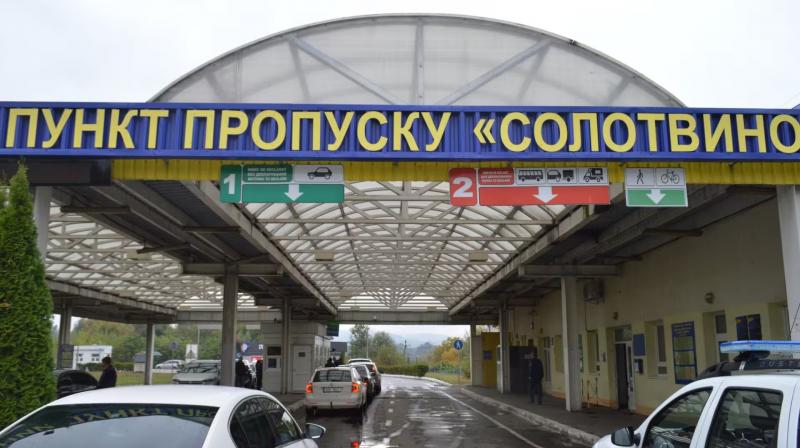 Реконструкція мосту через річку Тиса: на контрольно-пропускному пункті з Румунією будуть введені обмеження для транспорту.