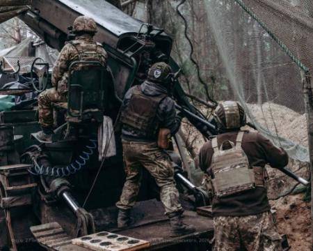 Сили оборони успішно протистоять численним атакам та стримують просування ворога на важливих фронтах.