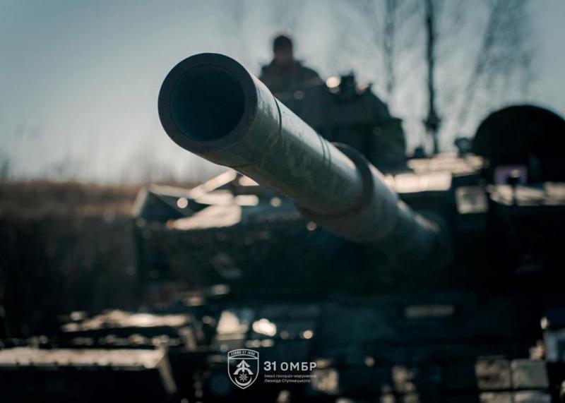 Генеральний штаб повідомляє, що російські війська здійснюють наступальні дії по всіх фронтах.