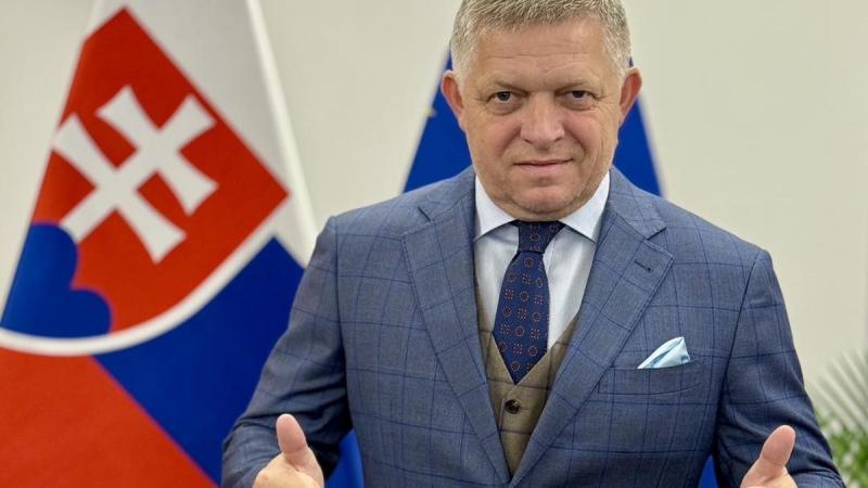 Фіцо провів переговори з Коштою щодо відновлення української частини нафтопроводу 