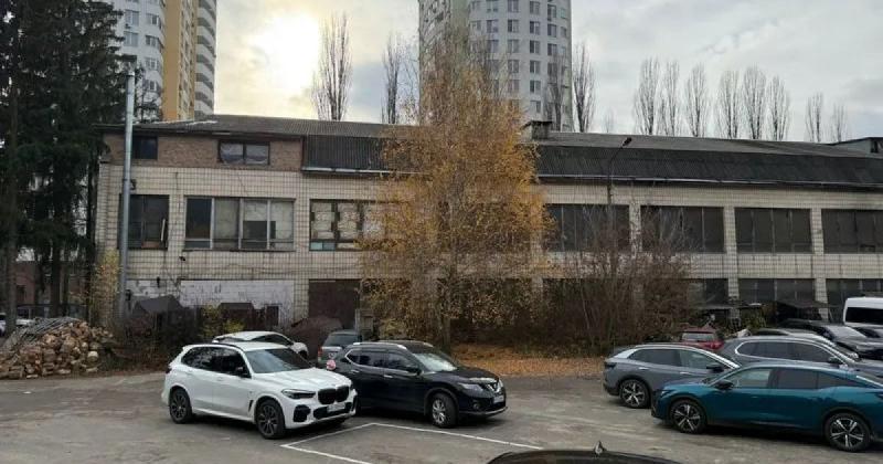 У Києві відбулася продаж наукового центру, що спеціалізується на рибництві, з ціною, яка збільшилася більш ніж у 1300 разів. -- Delo.ua