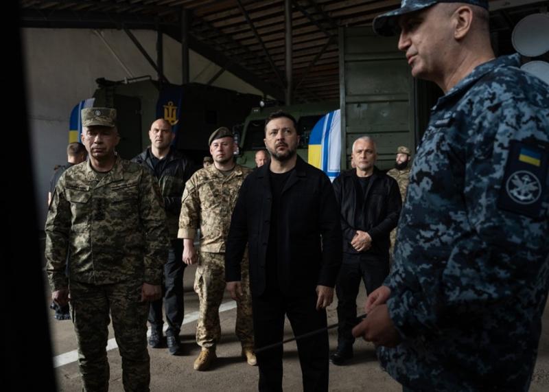 Зеленський відвідав Одещину внаслідок діяльності протиповітряної оборони.