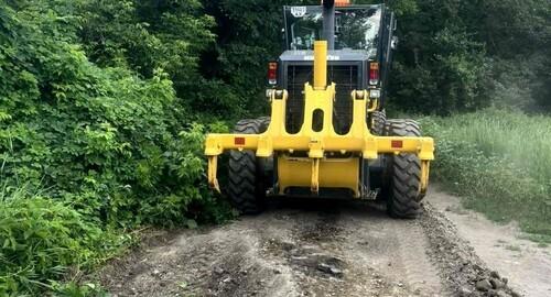 Харківські дорожники вирівняли понад 10 тисяч квадратних метрів доріг у приватному секторі.