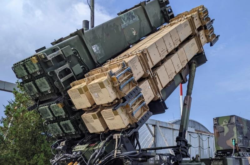 Польща висловила готовність організувати спільне виробництво системи Patriot разом з Україною.