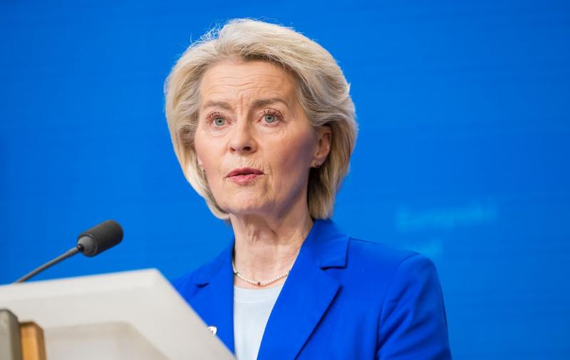 Запит України щодо отримання додаткової фінансової підтримки не отримує позитивної реакції в Європі, - повідомляє Le Monde.