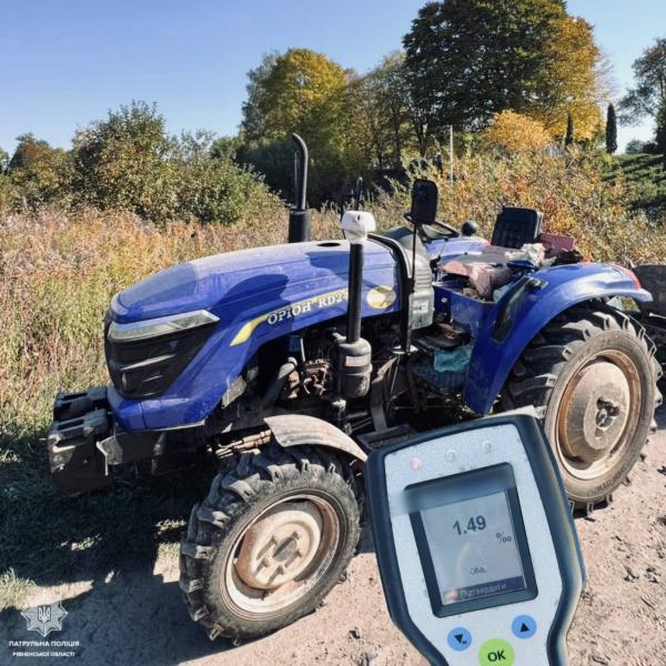 На території Дубенщини затримали тракториста, який керував технікою в стані алкогольного сп'яніння - Рівне Вечірнє.